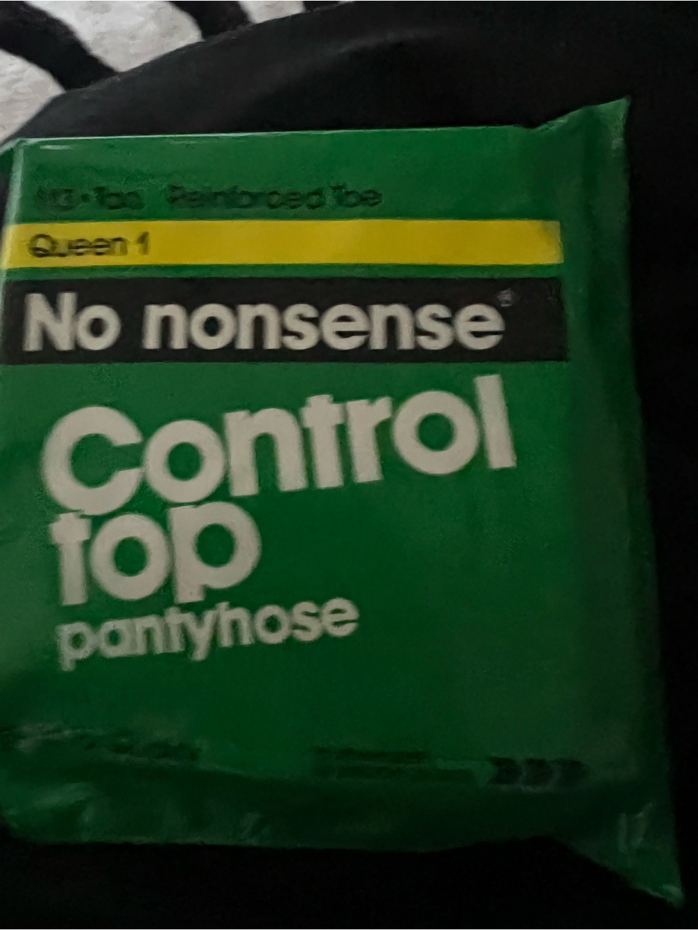 No nonsense Control Top Pantyhose - Green Packaging vintage Queen 1